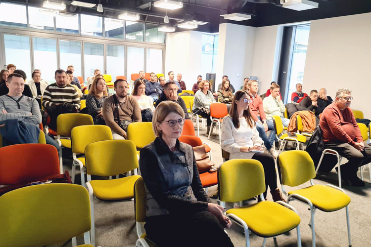 Slika /slike/Vijesti/Radionice za OIG-e/Radionica ZG.jpg